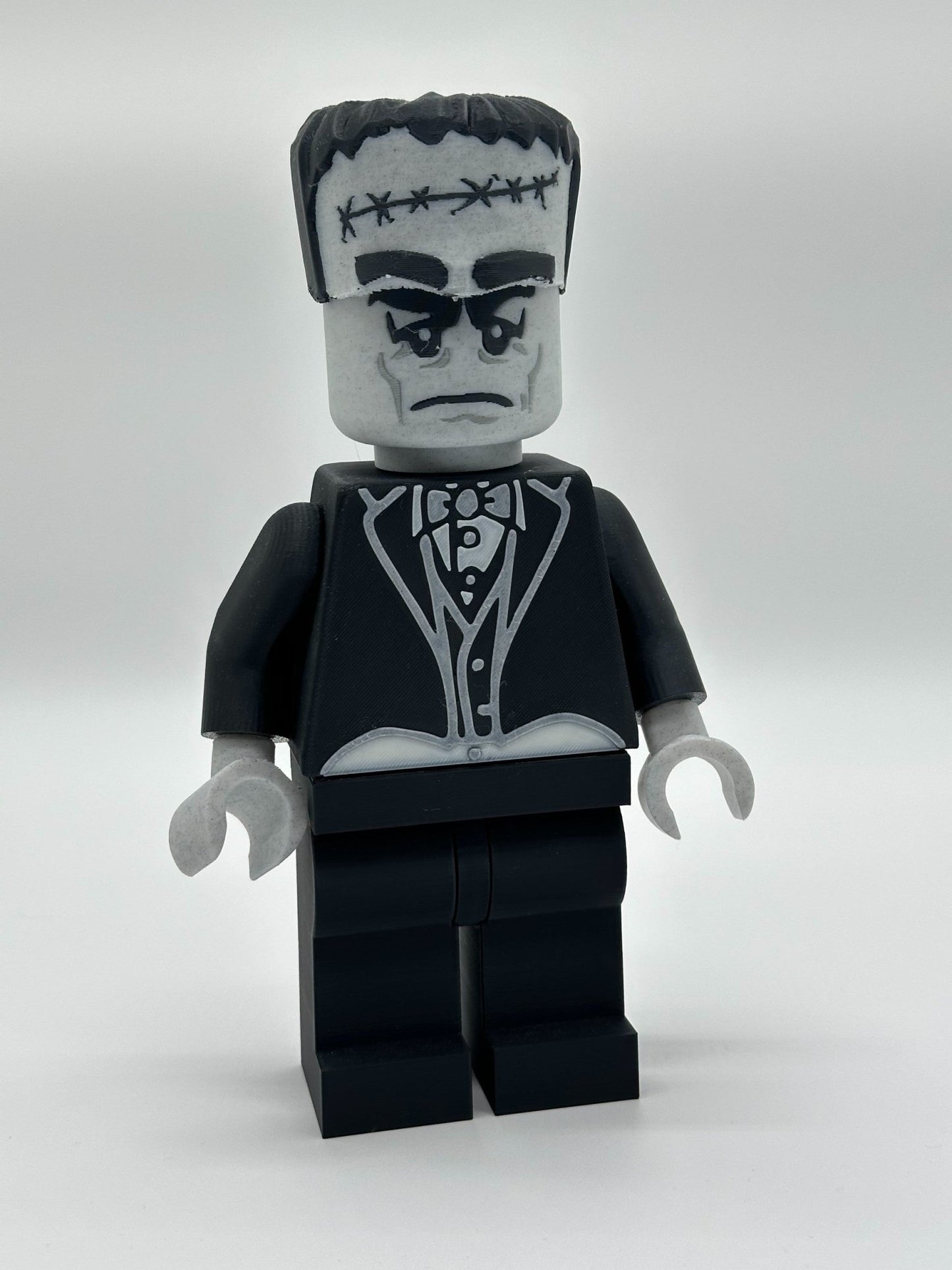 LURCH - Wednesday Addams - 3D Print Brick Figure 500x - KOOLTHINGS