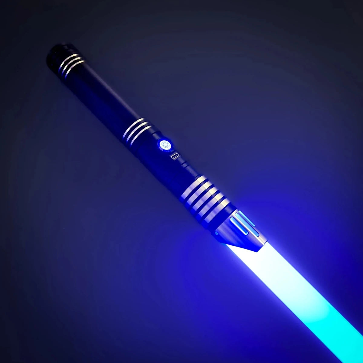 The Dark Apprentice Saber - KOOLTHINGS