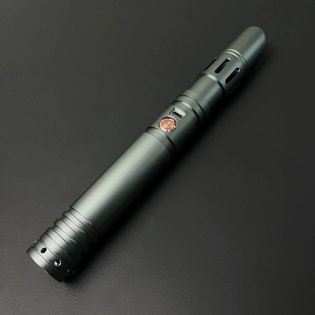 The Defender Saber – A Reliable, All‑Round Duelling Saber for Every Wielder - KOOLTHINGS
