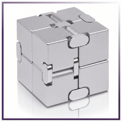 Metal Infinitive Cube - KOOLTHINGS