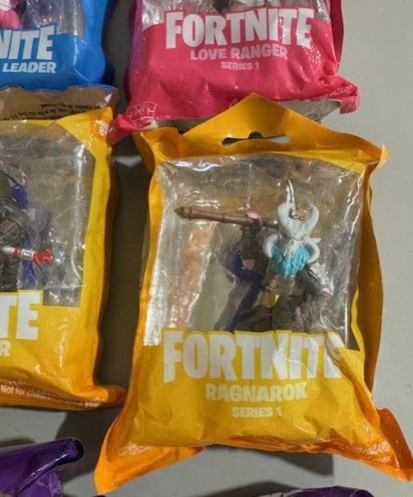 Fortnite 3" Action Figures - Assorted - KOOLTHINGS