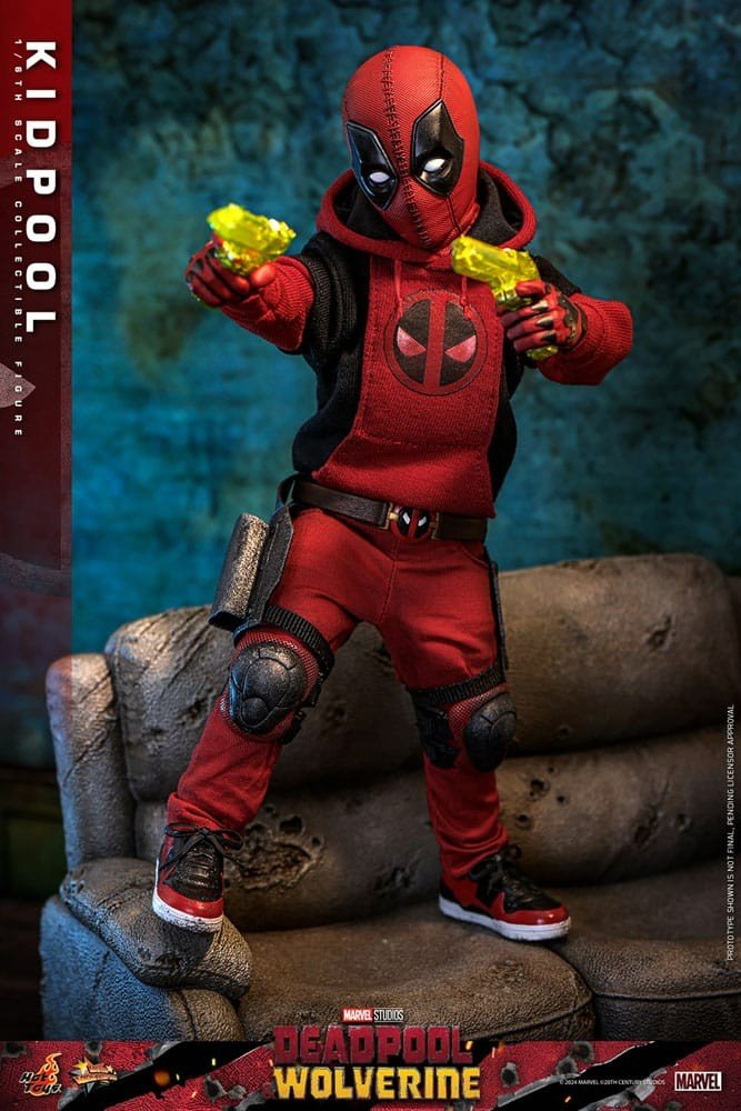 Deadpool & Wolverine Movie Masterpiece Action Figure 1/6 Kidpool 22 cm - KOOLTHINGS