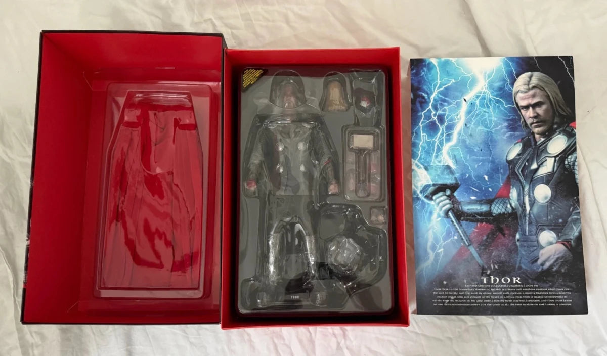 Hot Toys MMS146 Thor 1/6th Scale Limited Edition Collectible Figurine – Marvel’s God of Thunder in Stunning Movie‑Accurate Detail - KOOLTHINGS