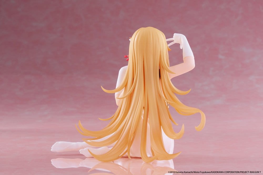 This Misaki Shokuhou 13 cm Chinese Dress PVC statue brings elegance to any Railgun display. A beautifully crafted collectible for anime figure fans.